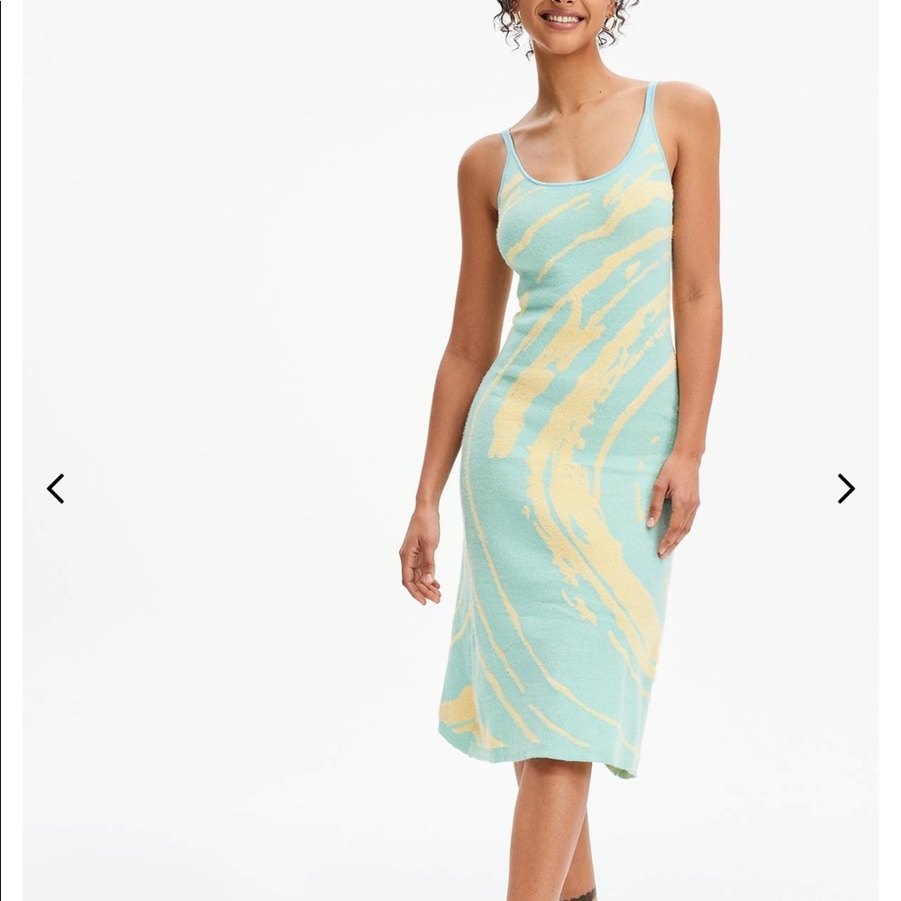 Blue yellow maxi dress